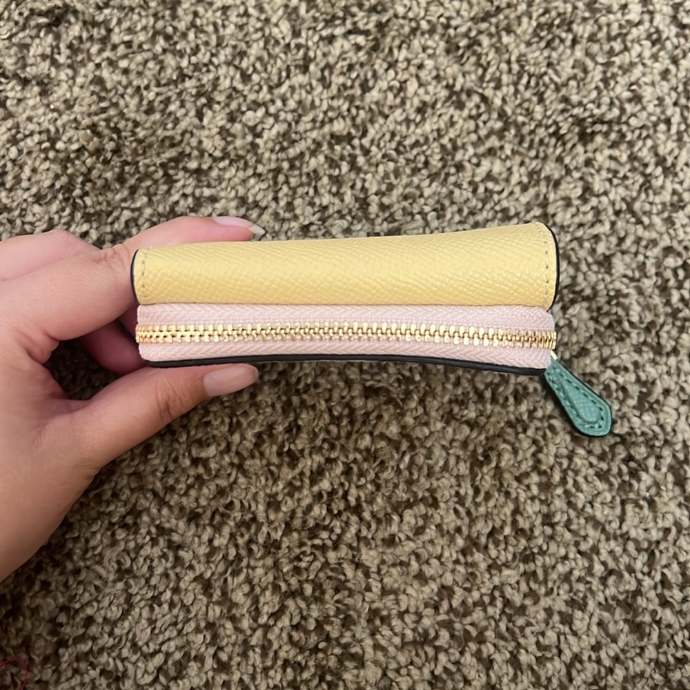 Coach Color-block Wallet - Picture 4 of 5